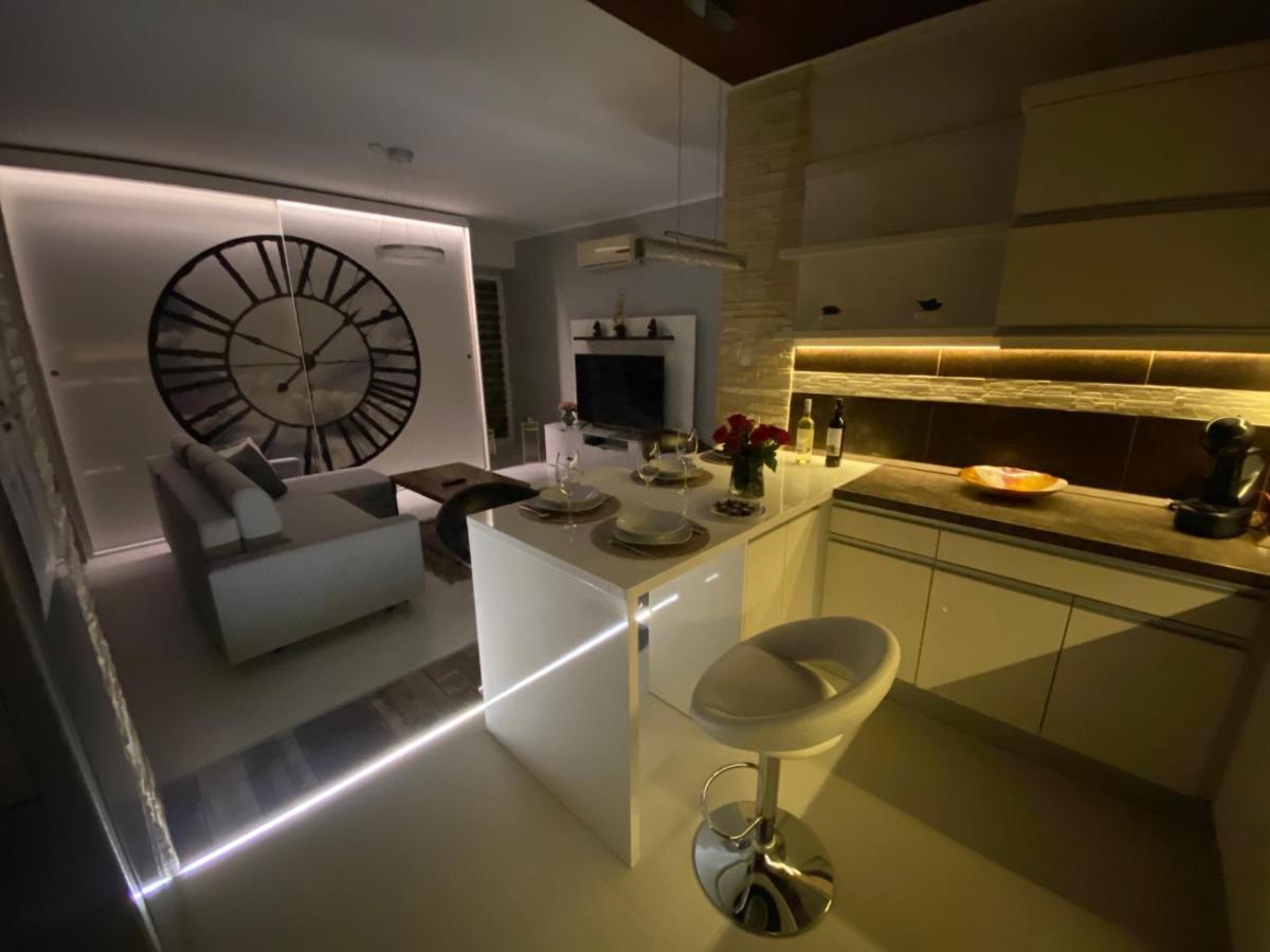 Renko Apartman Miskolc Esterno foto