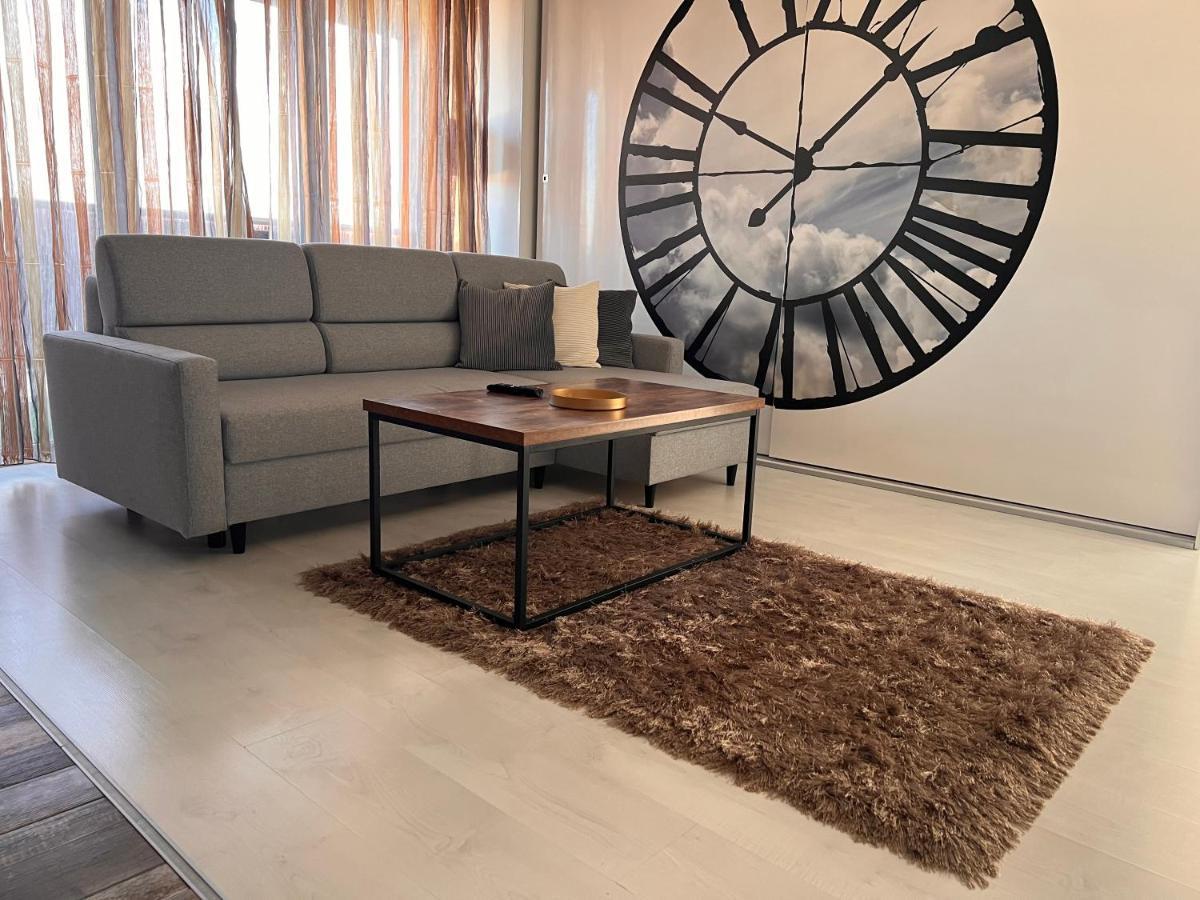 Renko Apartman Miskolc Esterno foto