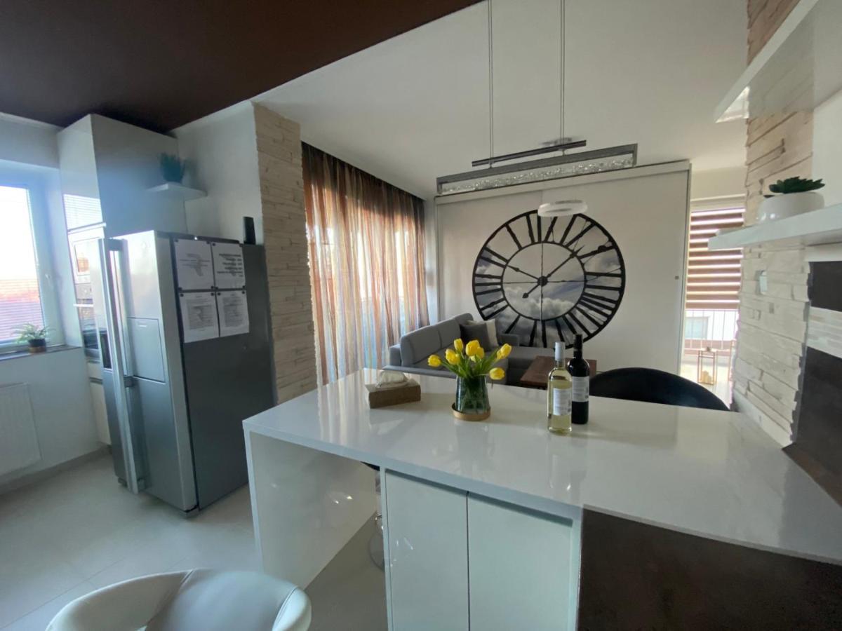 Renko Apartman Miskolc Esterno foto